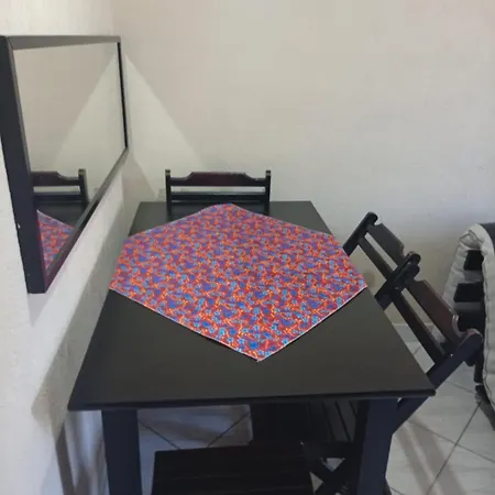 Guarujá/duplex/ com arrumação/ 40m da praia pitangueiras-2